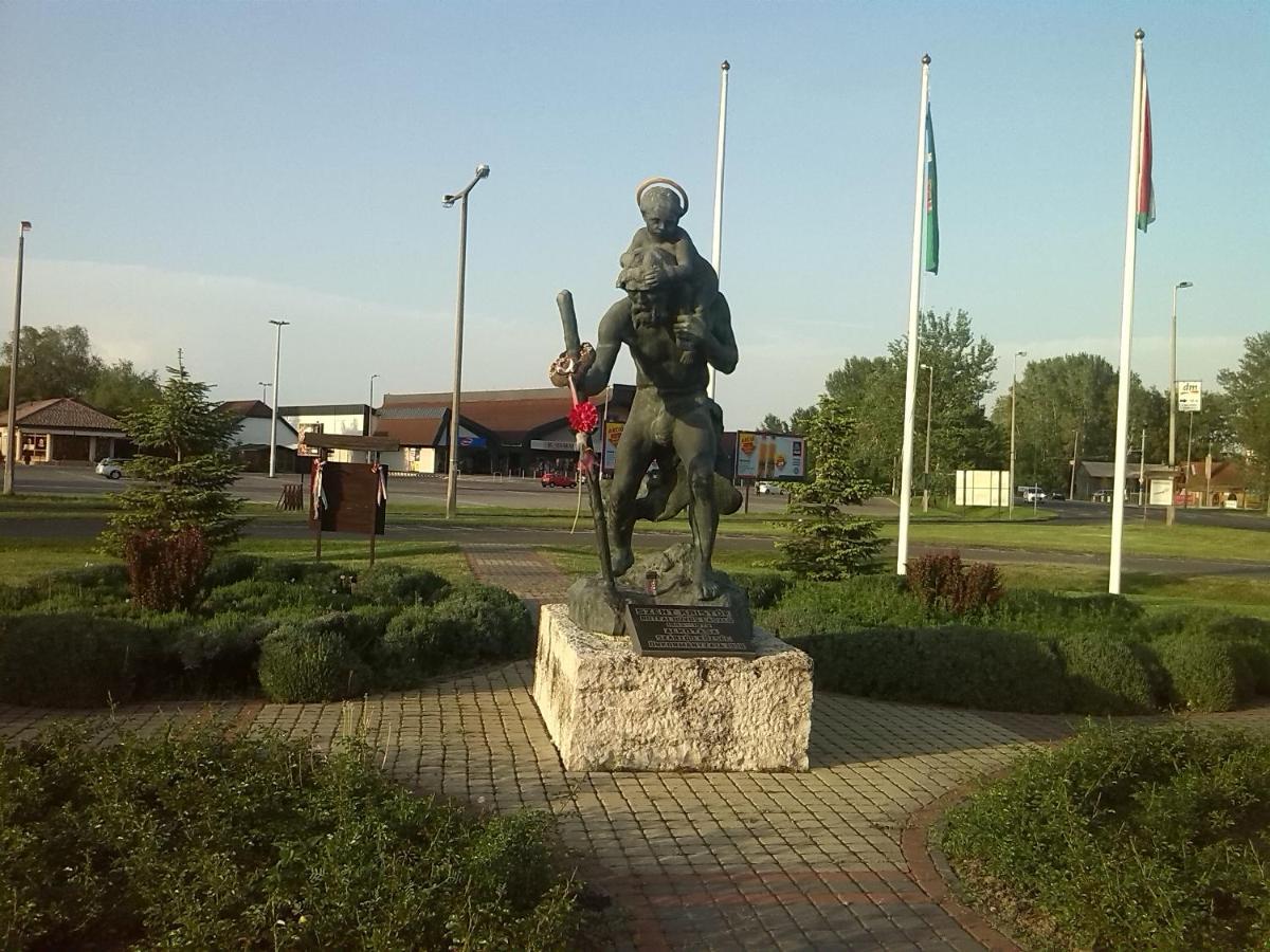 Hutter Vendégház Szántód Extérieur photo